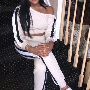 Cropped one shoulder top jogger set